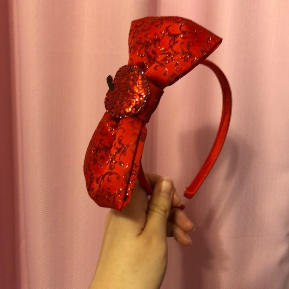 Disney Accessories - Disney Snow White Sparkly Headband Bow